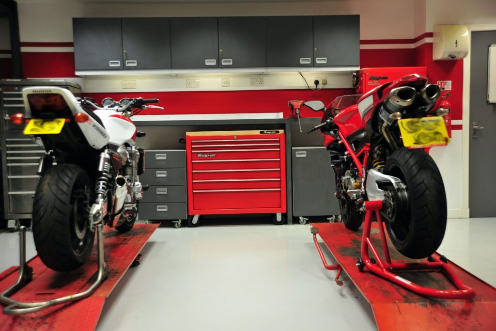 Moto Garage: accessoires et equipements moto à chemillé